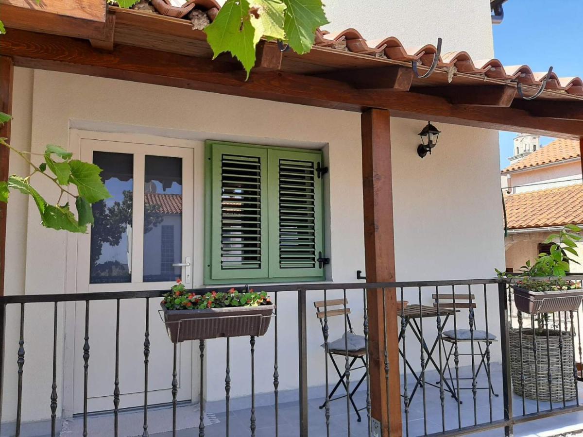 Ferienwohnung Casa Nonna Tereza Premantura Exterior foto